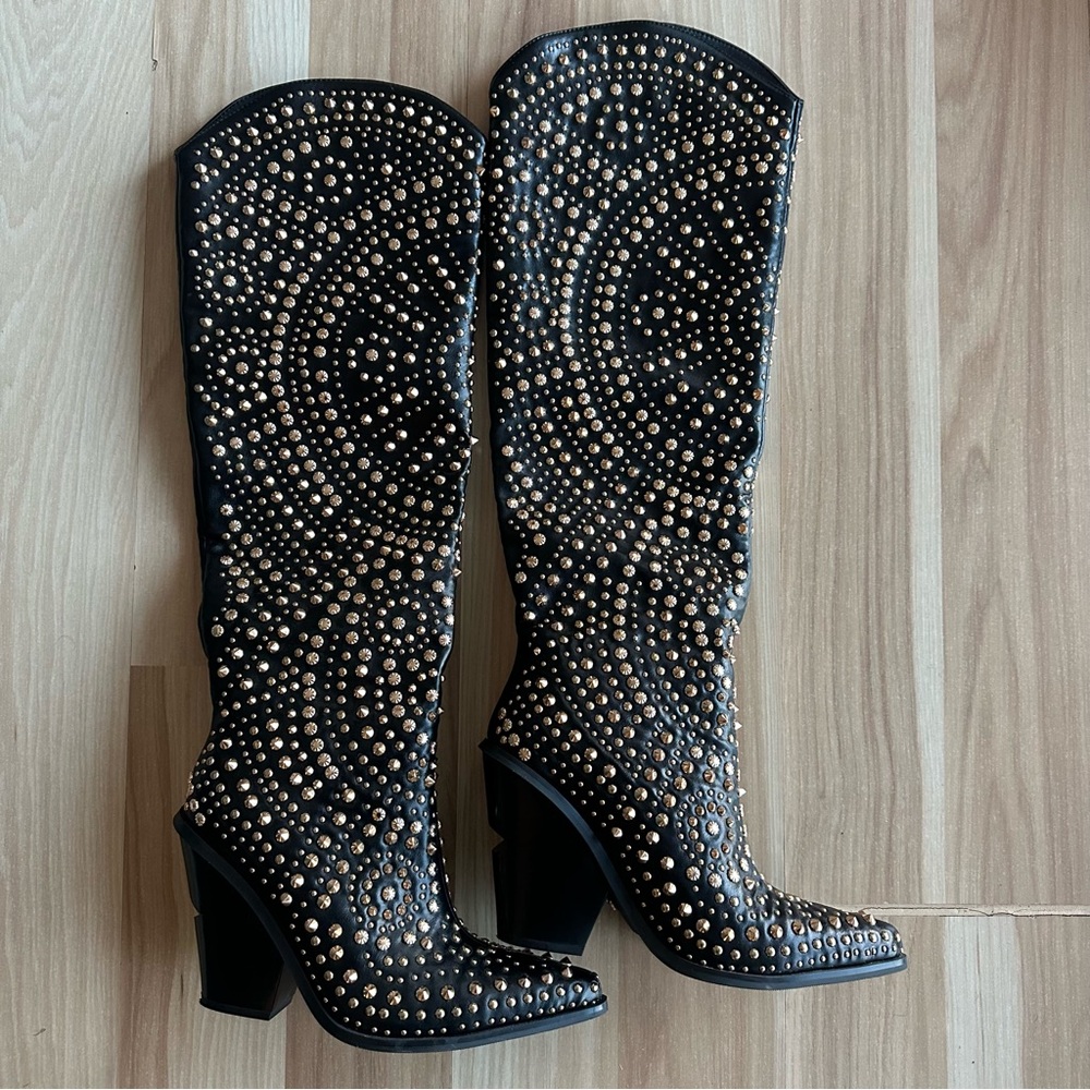 Knee-High Boots - Picture 3 of 6